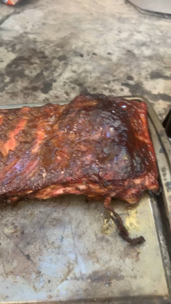 Spare ribs on my Weber kettle