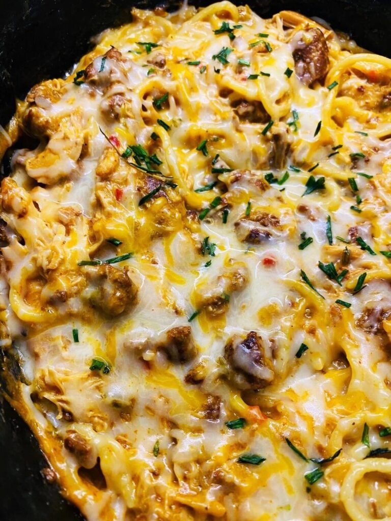 Slow cooker chicken chorizo pasta 🍝