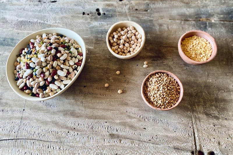 The pulses and grains used in palikaria, photo by Carolina Doriti