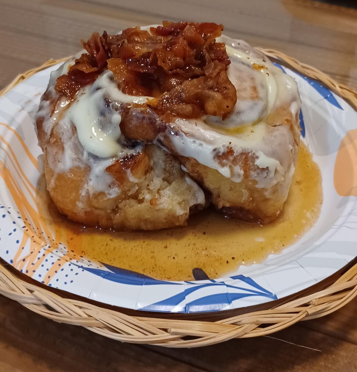 Black Pepper Bacon Maple Glaze Cinnamon Roll 🥓🍁