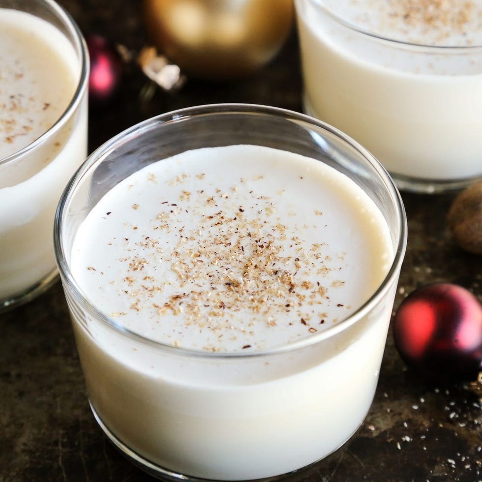 eggnog christmas drink