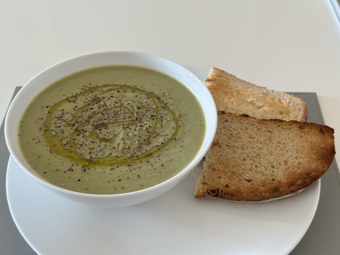 Leek and Broccoli Soup