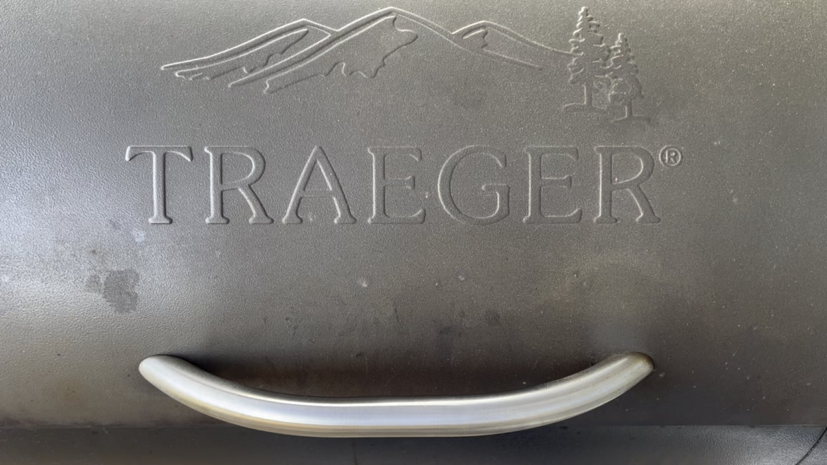 Smoked thighs in chicken sh*t rub!