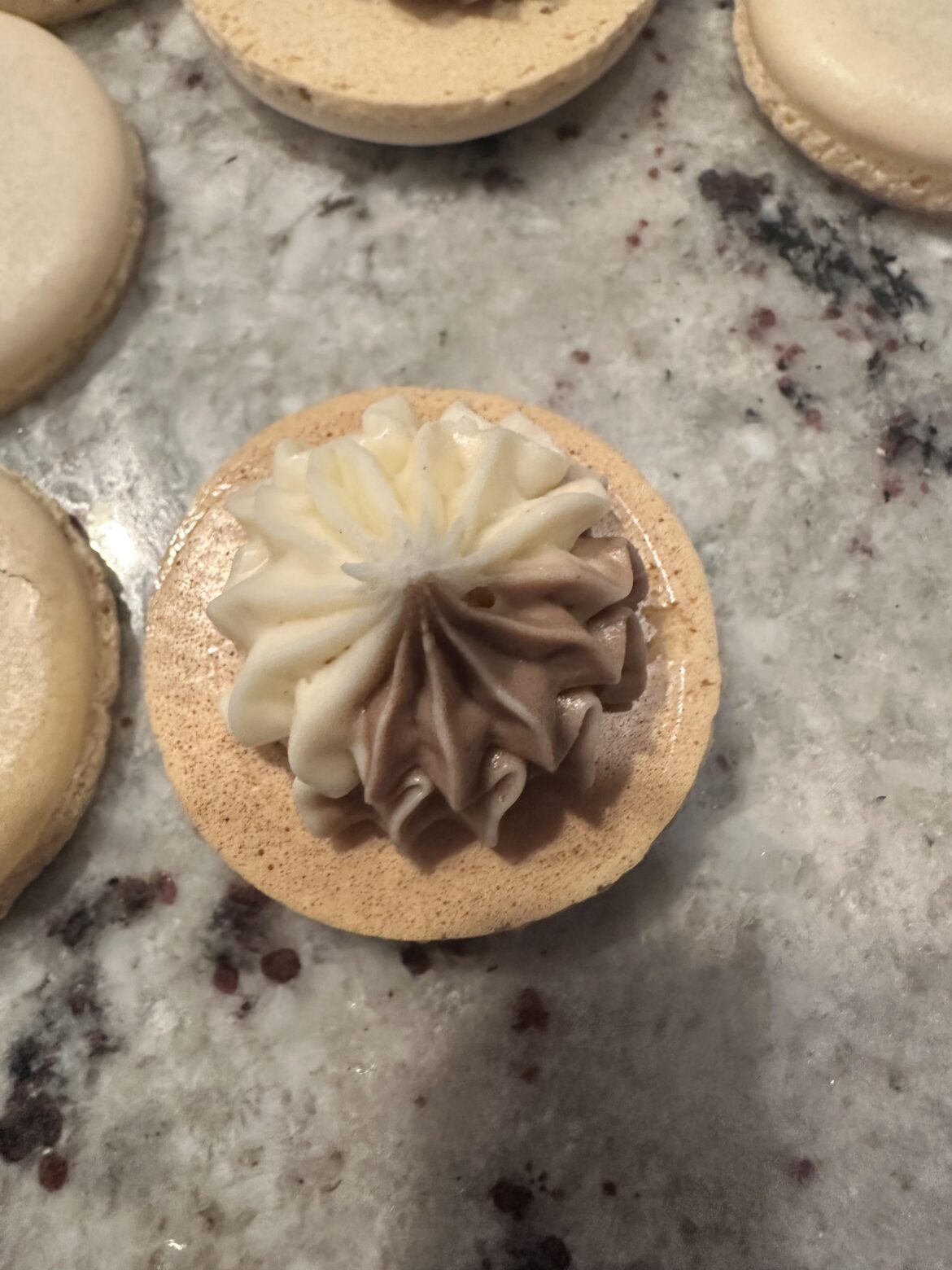 Food coloring storage