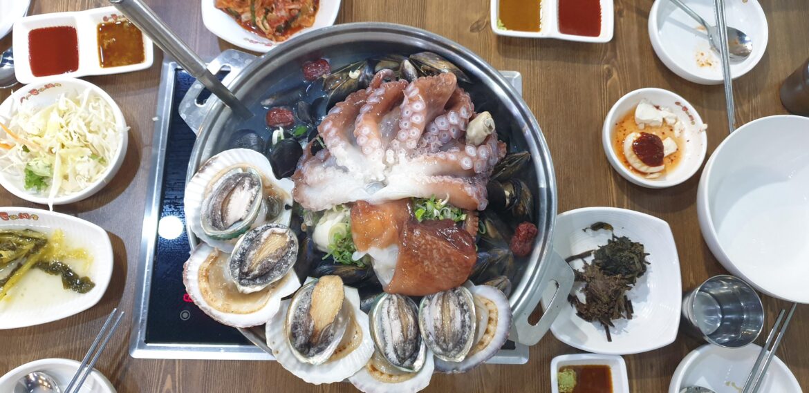 Someone tell me the name of this food?