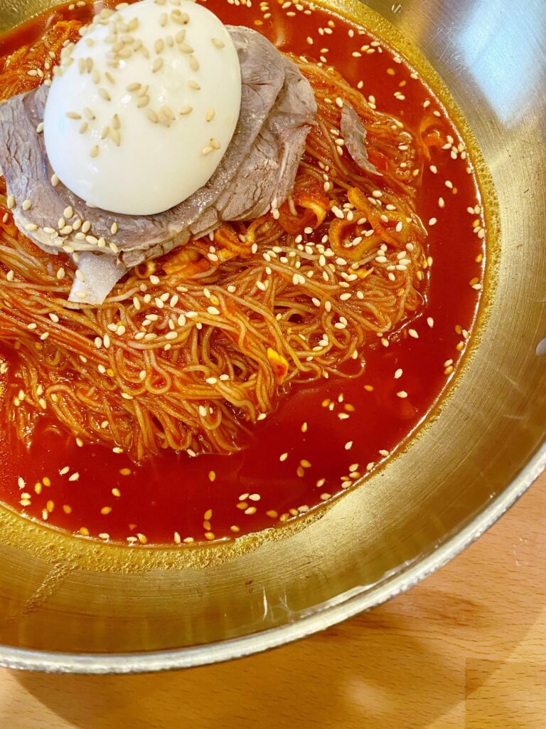 lee ga - fantastic bibim naengmyun + chive pancake