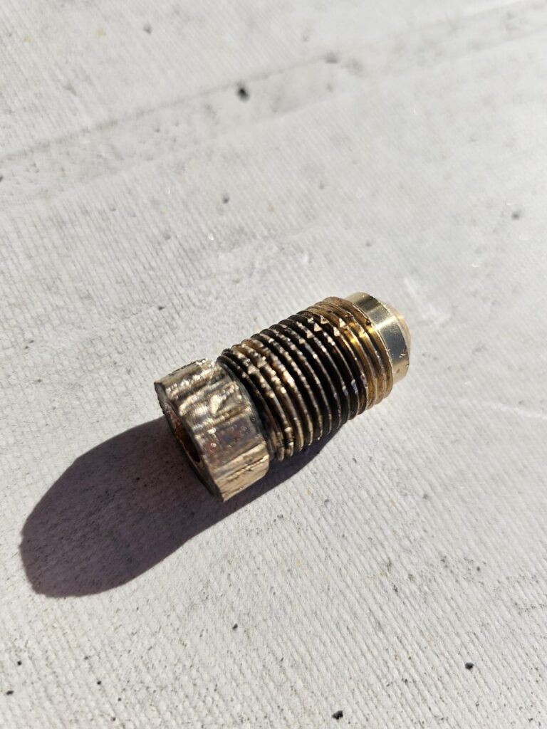 New fitting/adapter between flex hose and gas regulator