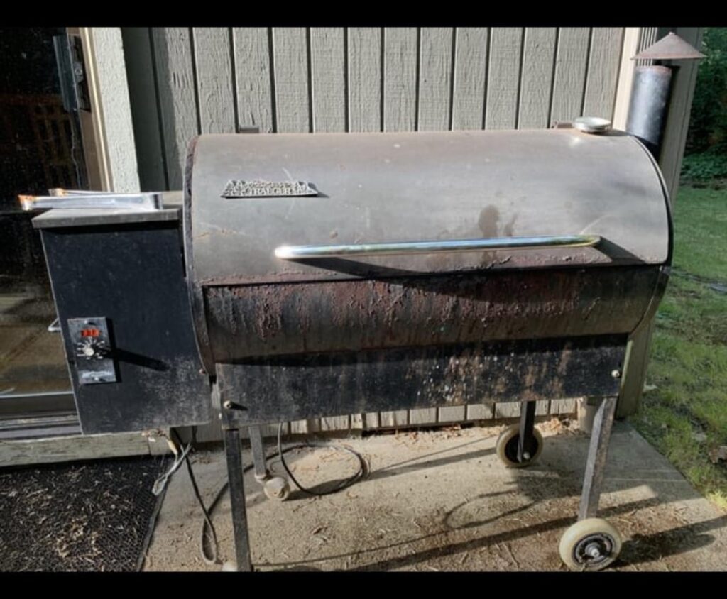 Help identifying This smoker