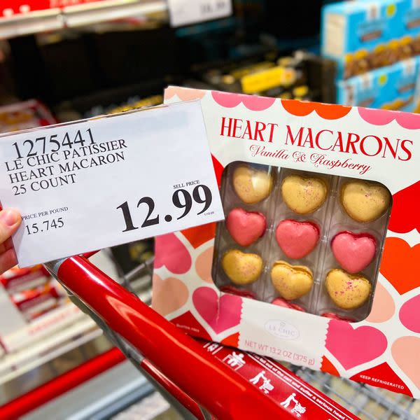 costco heart macarons | Reddit