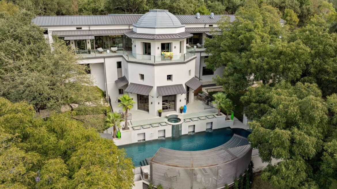 Torchy’s Tacos has been slinging a lot of tacos.