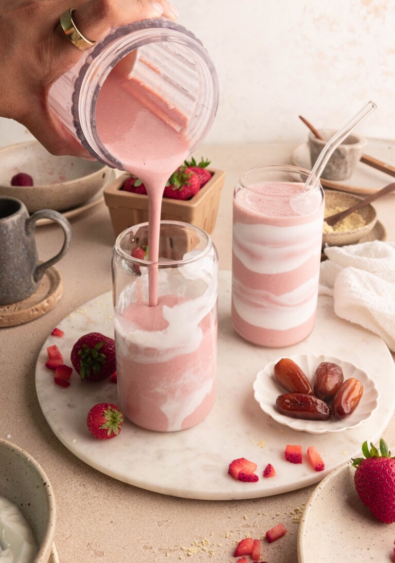 Strawberry Probiotic Smoothie