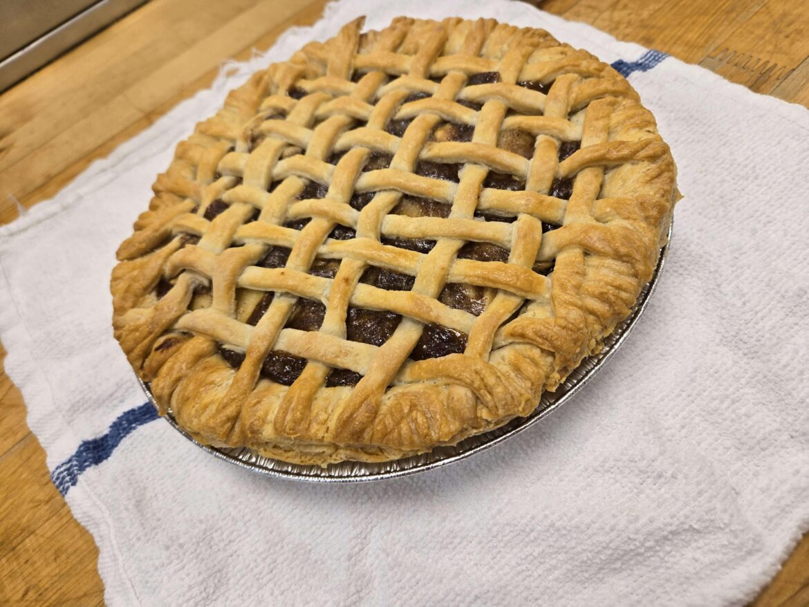 Apple pie with stolen apples I took from the nearby orchard illegally.