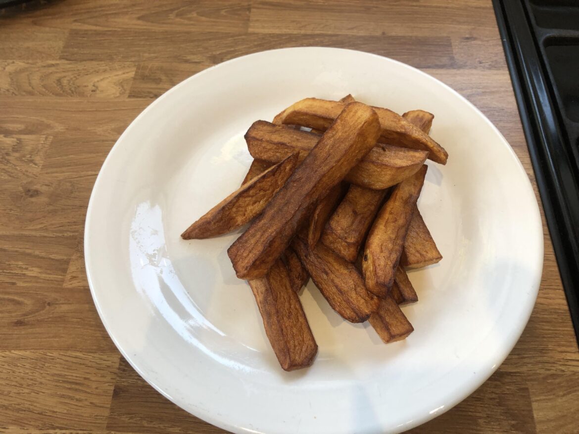 Proper beef fat chips none of your air fryer crap😋