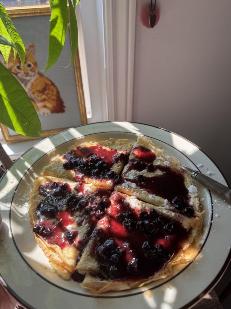 protein crepes for breakfast ☀️ protein crepes for breakfast ☀️