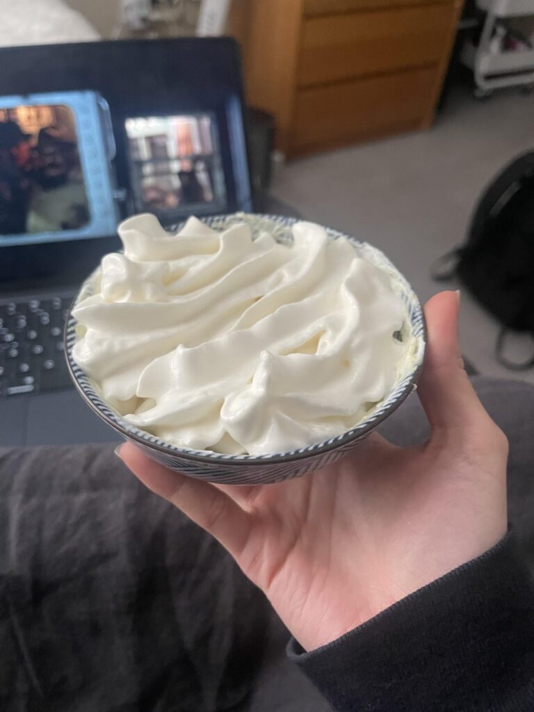 Cheesecake Yogurt Bowl!! Cheesecake Yogurt Bowl!!