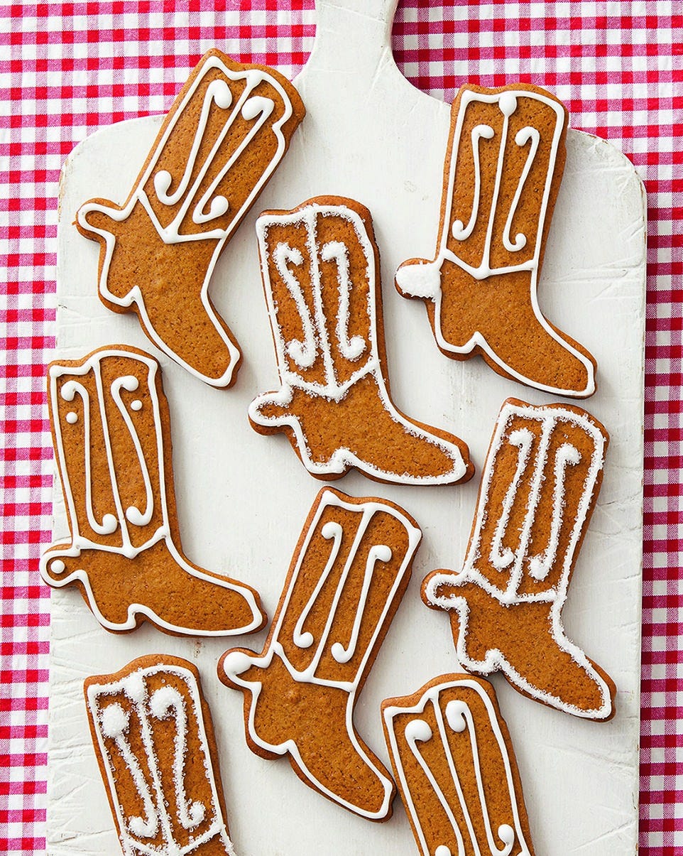 gingerbread cowboy boot cookies