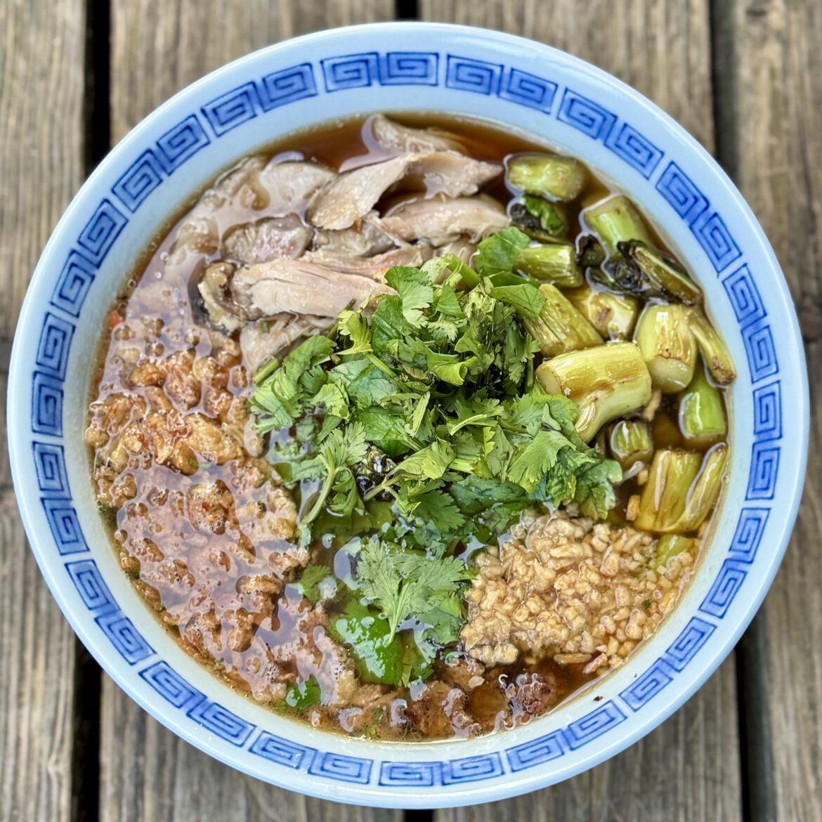 Guaydtiaao Bpet Dtoon (Thai Duck Noodle Soup)