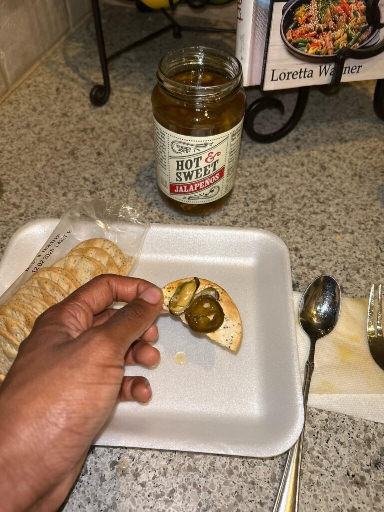 Mussels and Cracker Snack Mussels and Cracker Snack