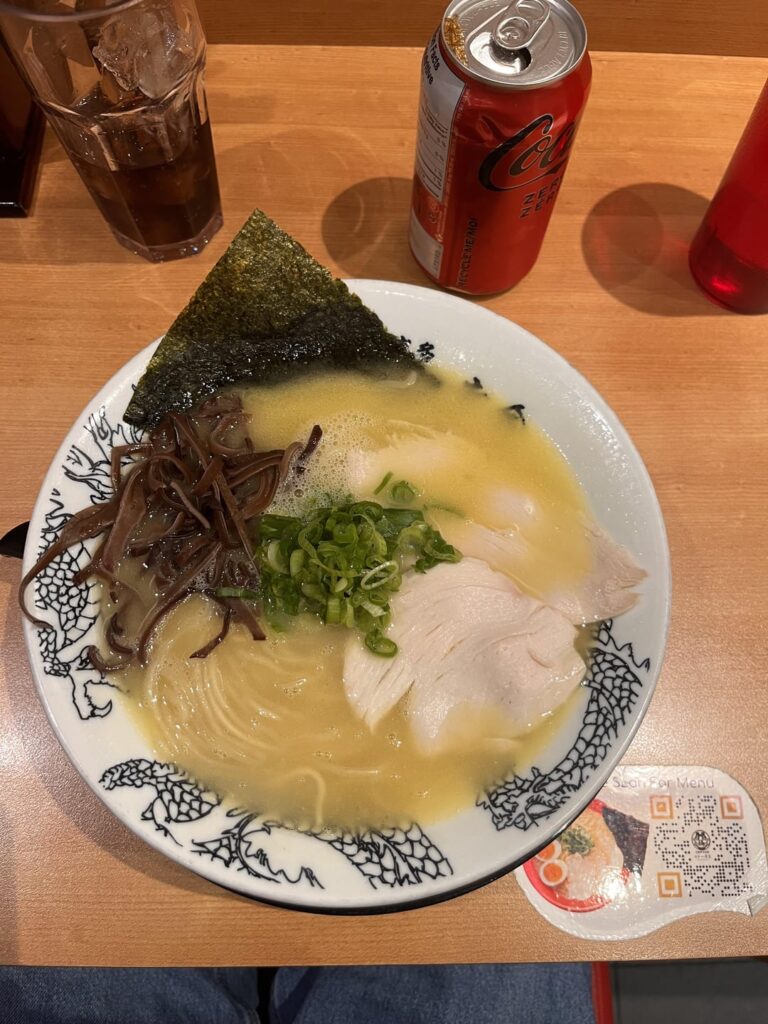 Calories in this chicken paitan ramen?