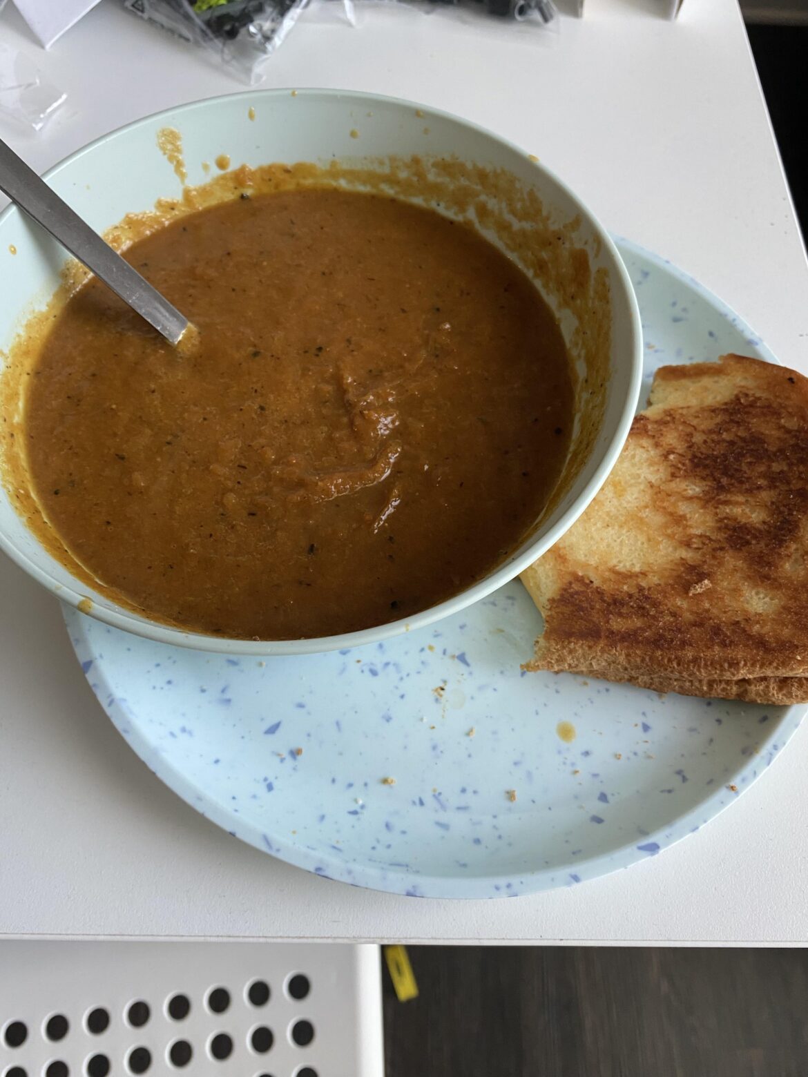 Roasted carrot/onion soup but I burned the carrot coins and just blended it all up anyways.