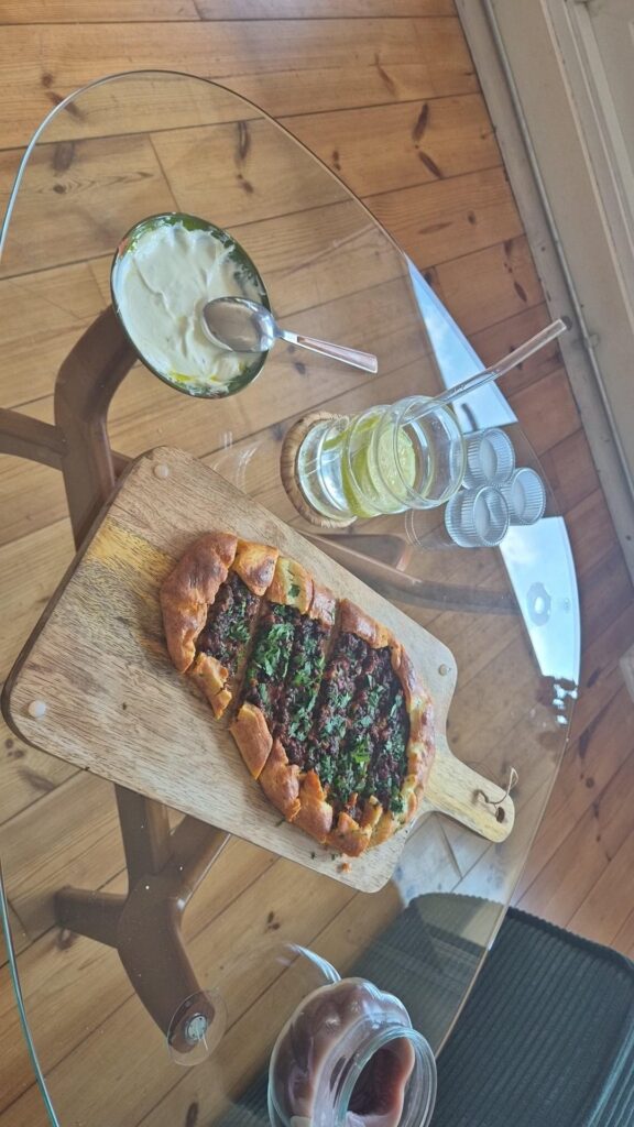 I made low carb Turkish Pide (Etli Ekmek)