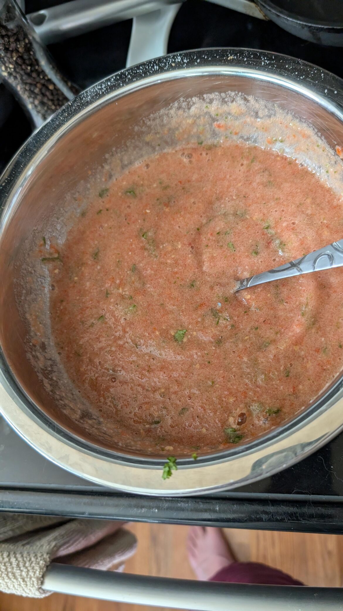 Why is my fresh blended salsa white and not red ? I'm trying to schedule a smooth red restaurant salsa