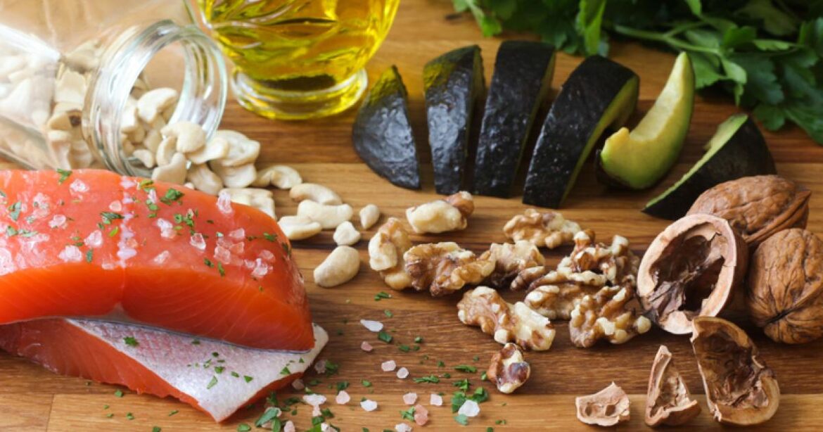 Evidence favors Mediterranean, DASH, plant-based options over keto, intermittent fasting Evidence favors Mediterranean, DASH, plant-based options over keto, intermittent fasting