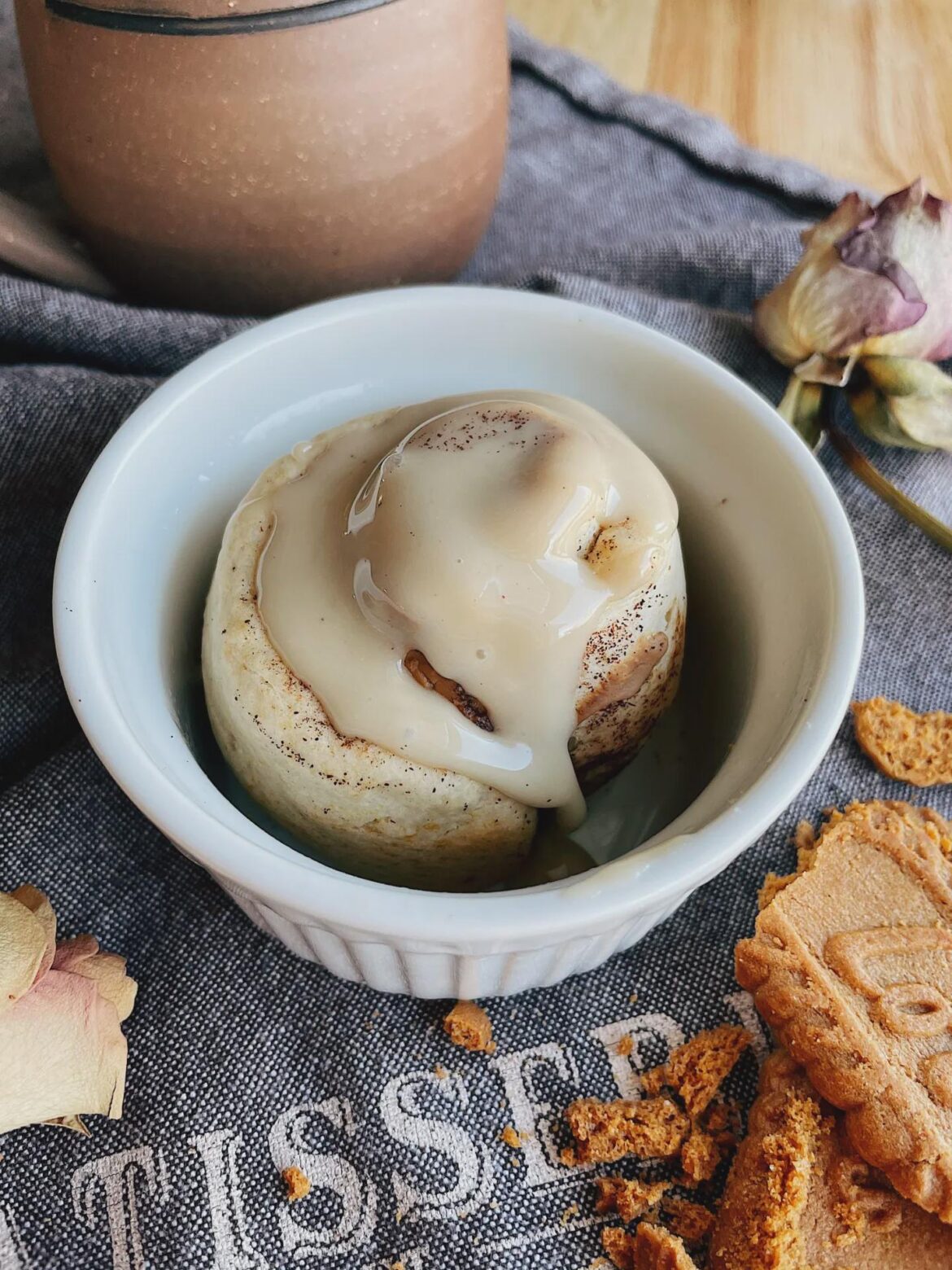 single-serving cookie butter cinnamon roll