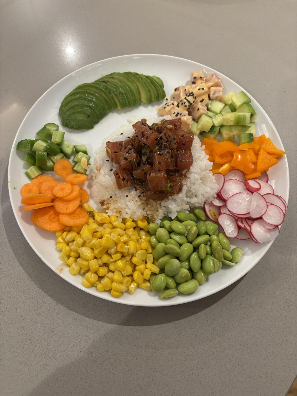 Needed some veg in me so made a tuna poké plate