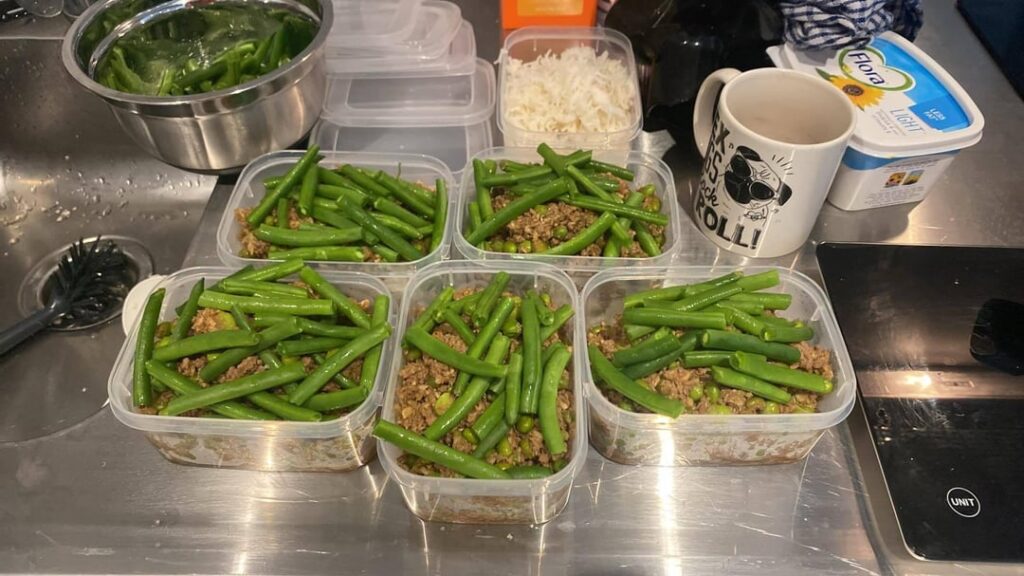 Persevering with a deficit. It’s getting hard. Food noise is high.