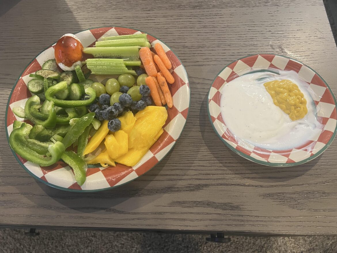 These fruit/veggie/hardboiled egg plates are clutch and take 10 minutes or less