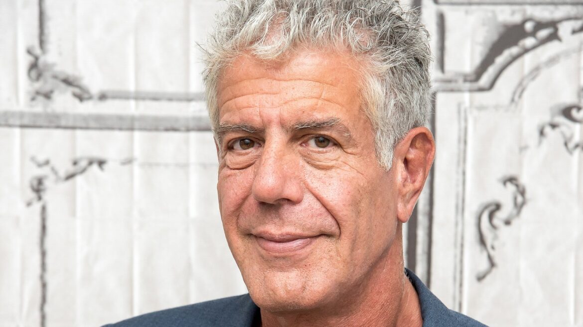 Anthony Bourdain's Favorite Dessert Was A Nostalgic Caramel Treat