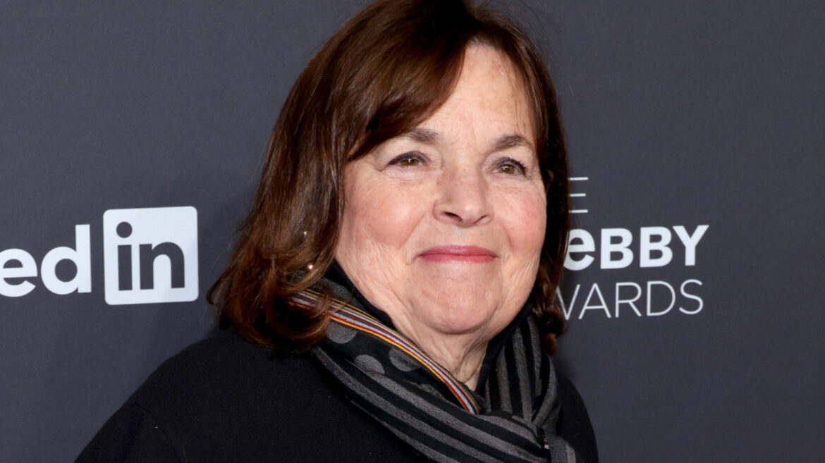 Ina Garten's Favorite Fast Food Chain Was The Same As Julia Childs'