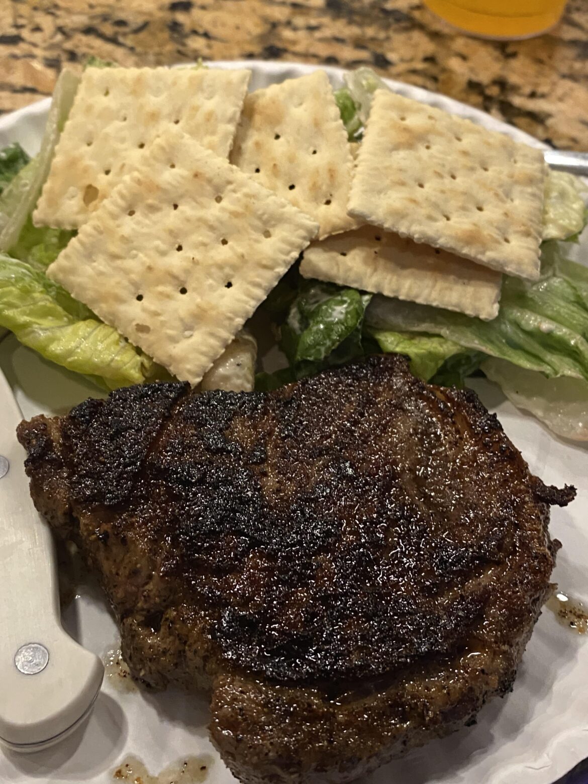 the best steak my bf has made in a while.. does it live up to the subreddit standards 🤞🏽?