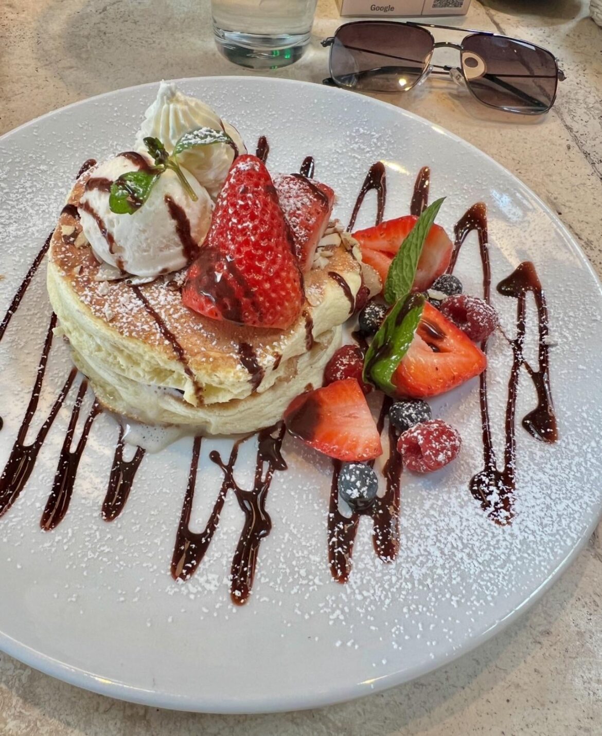 Berries soufflé pancakes from Takagi Coffee Berries soufflé pancakes from Takagi Coffee