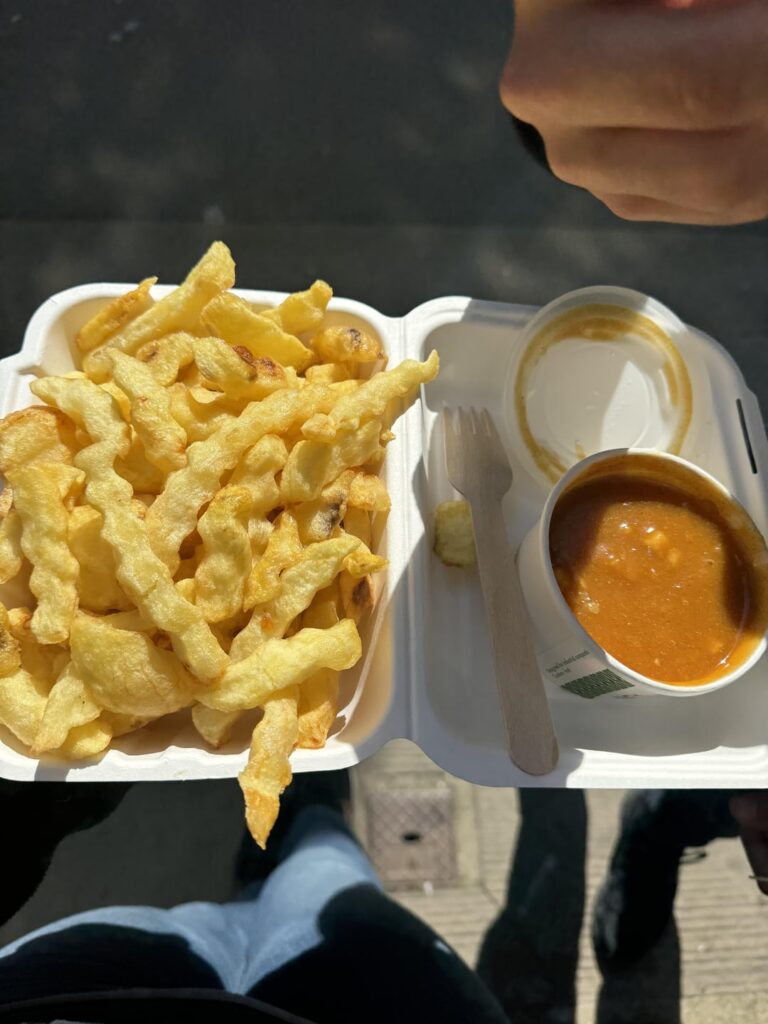 Is 1000 Accurate for these Chips with Curry Sauce