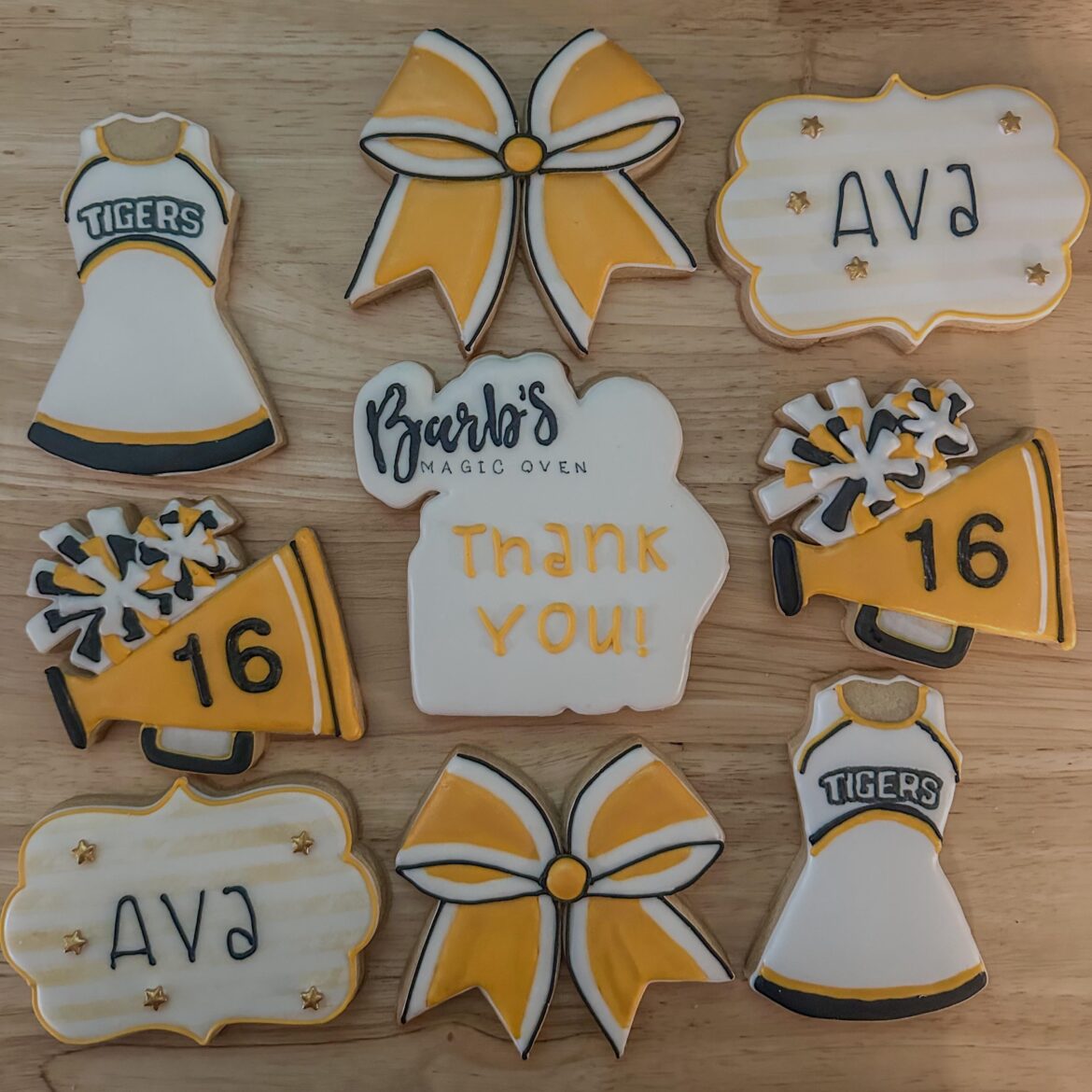 This 16th birthday set went quickly compared to some of my more intricate ones lately!