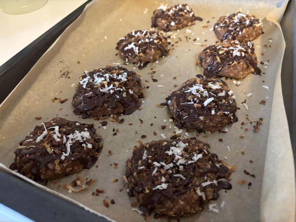Kind of samoas-like cookies (vegan)