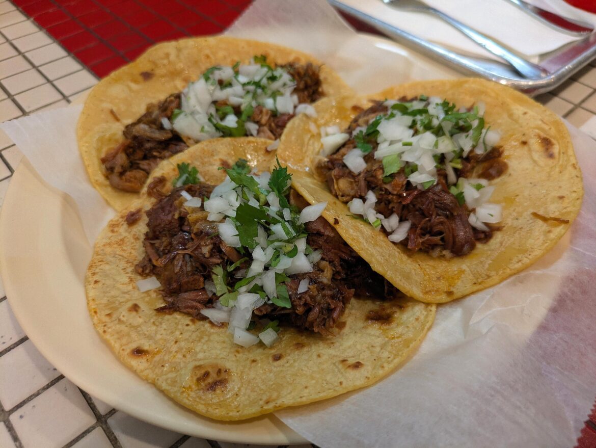 Late snack at Zaragoza