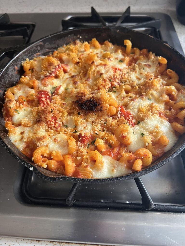 Roasted Red Pepper & Mozzarella Cavatappi Bake