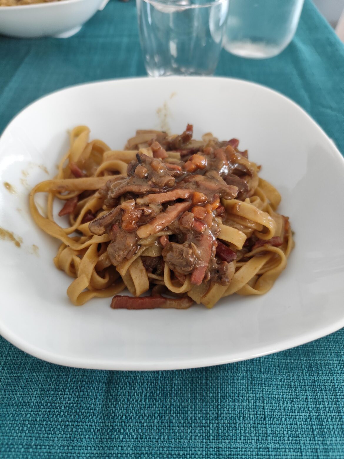 Tagliatelle mushroom and speck