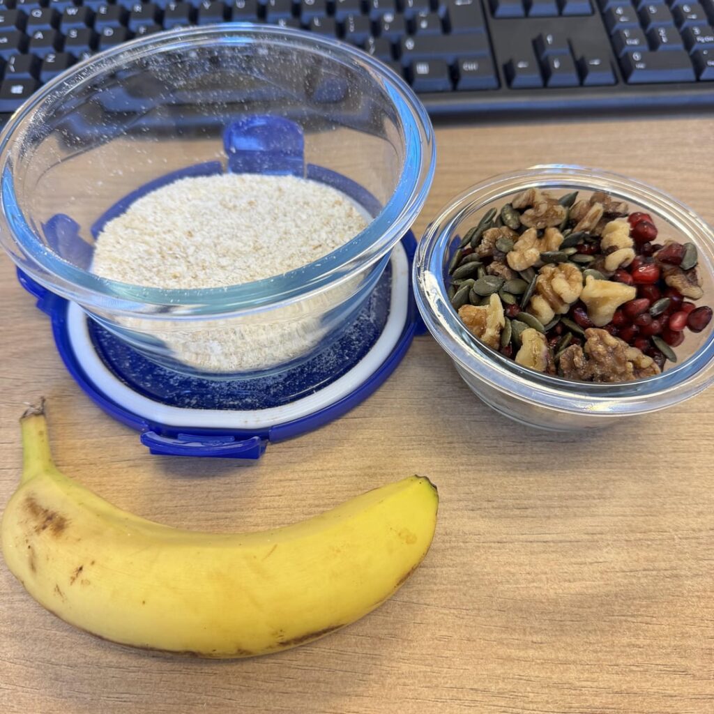 For those that don’t like eating when you wake… Meal prep breakfast to take to work