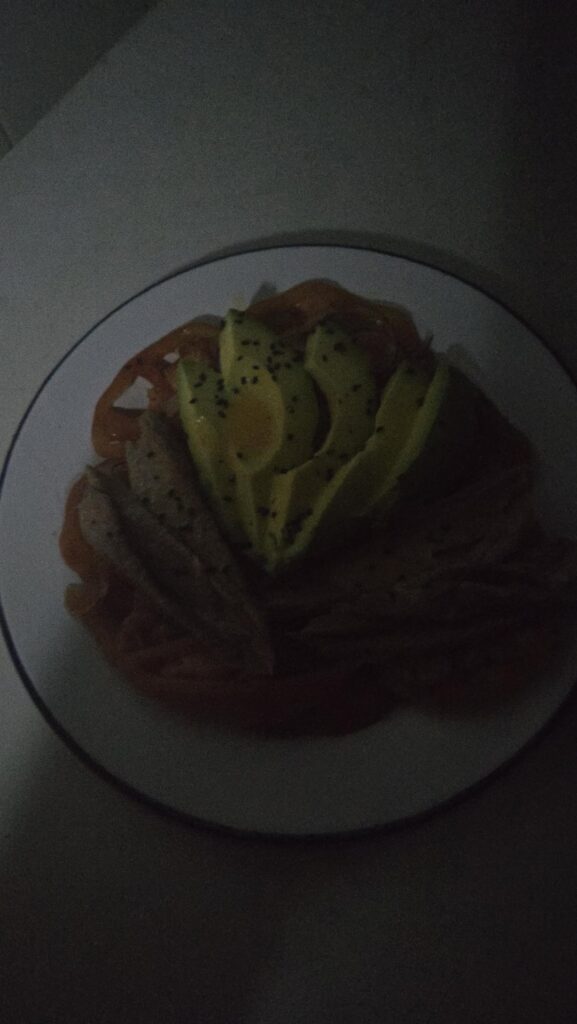 Power outtage in Spain, we served salads and sandwiches until 22:15 when it went completely dark outside.