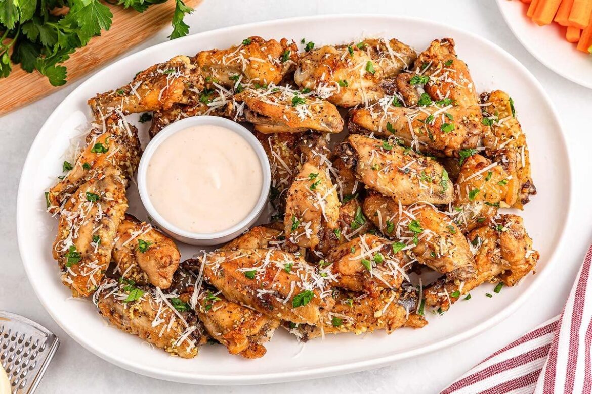 Slow Cooker Garlic Parmesan Wings