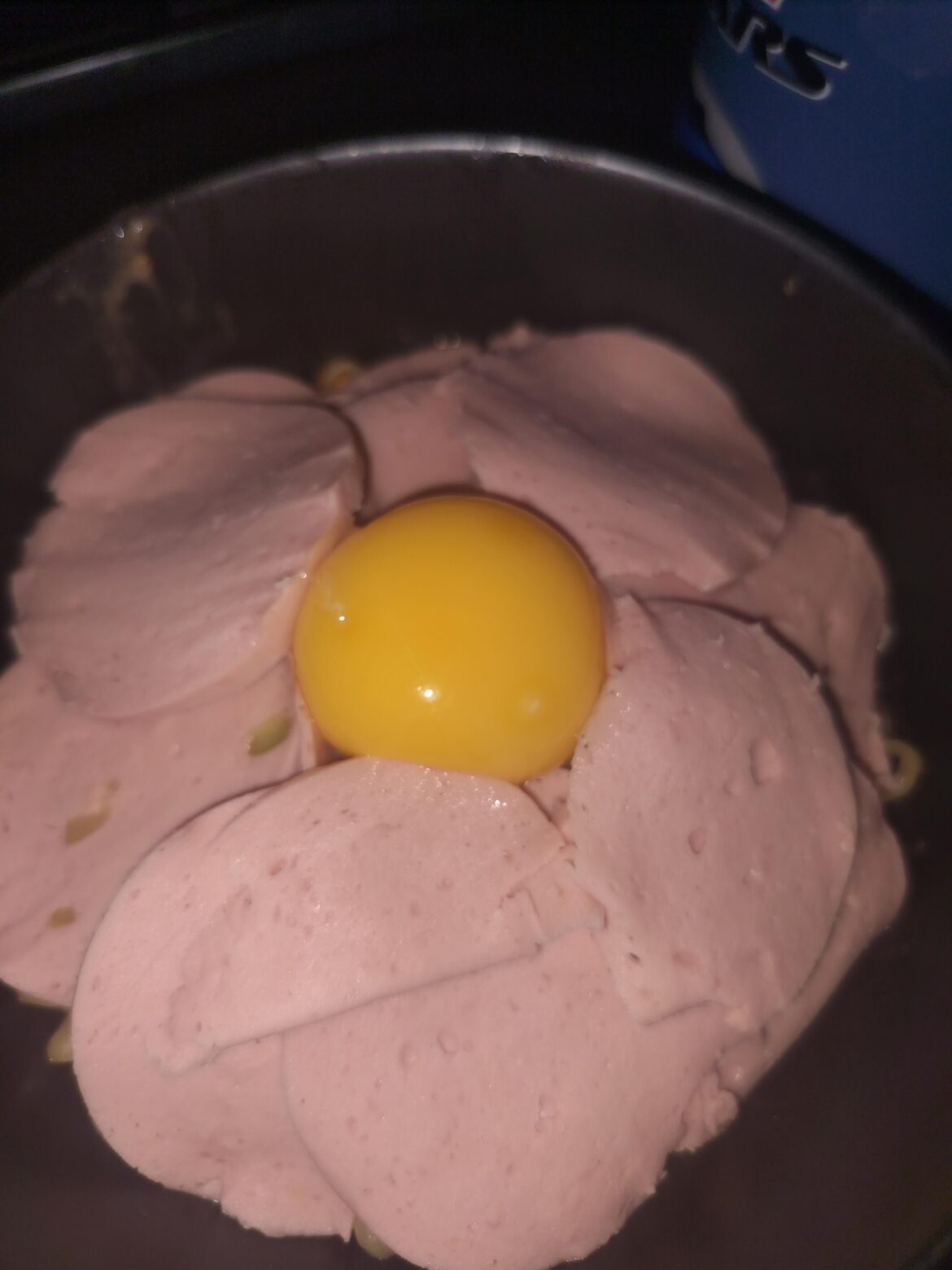 Salami shrine to sacrifice the yolk