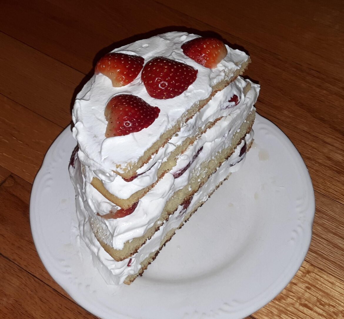 Japanese Strawberry Shortcake