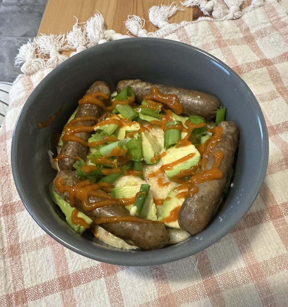 Grits and egg lunch with veggie sausage. 470 cal, ~30 grams of protein!
