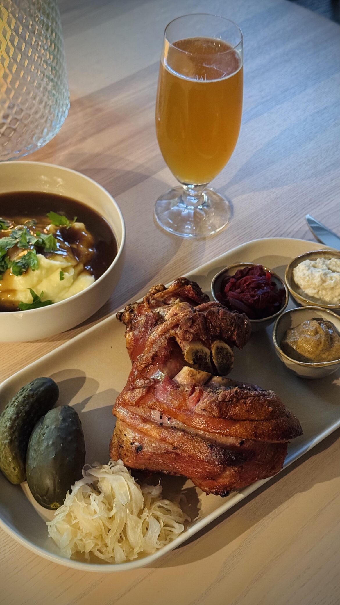 Schweinehaxen 🇩🇪 / Golonka 🇵🇱