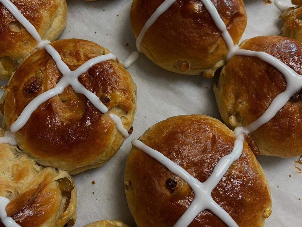 Ravelin Bakery hot cross buns