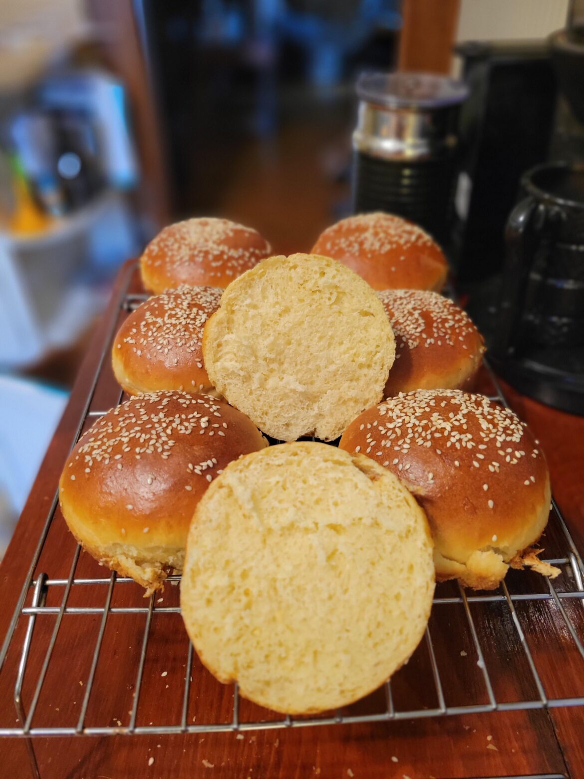 I made hamburger buns today